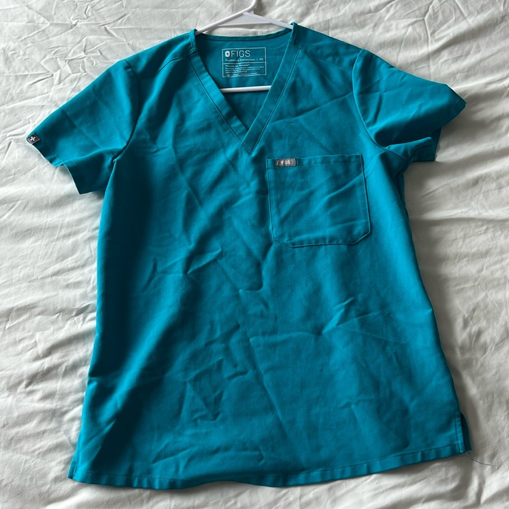 Figs teal scrub top, one pocket Catarina size XS
